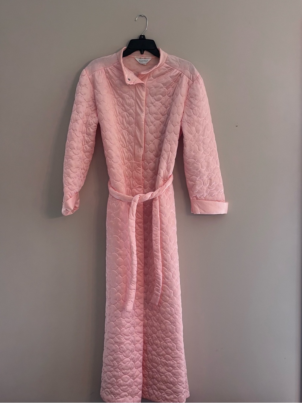 Vintage 70s Kayser Pink Quilted Maxi Robe Housecoat Wrap Tie Size M